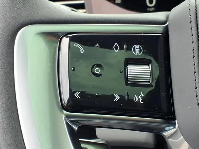 2026 Land Rover Range Rover P400 SE 7 Seat