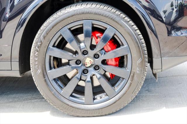 2016 Porsche Cayenne S