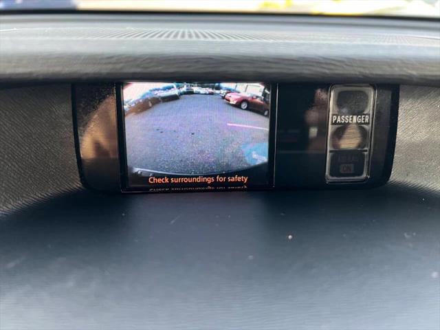 2012 Toyota Sienna LE V6 8 Passenger