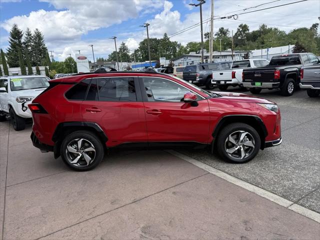 2025 Toyota RAV4 Plug-In Hybrid SE