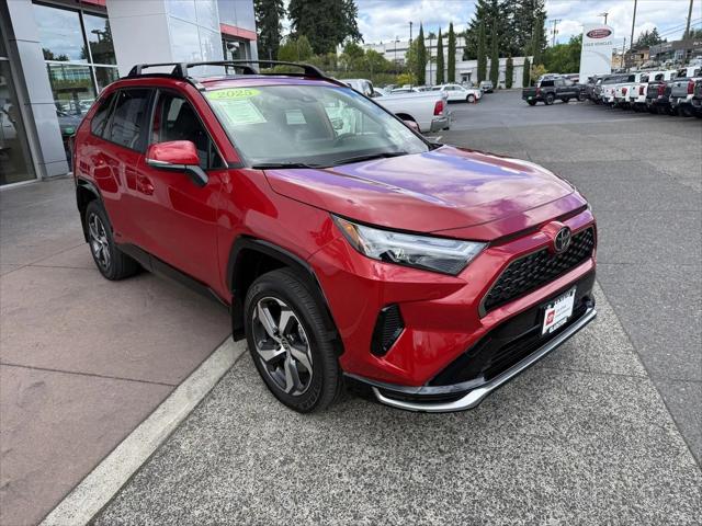 2025 Toyota RAV4 Plug-In Hybrid SE