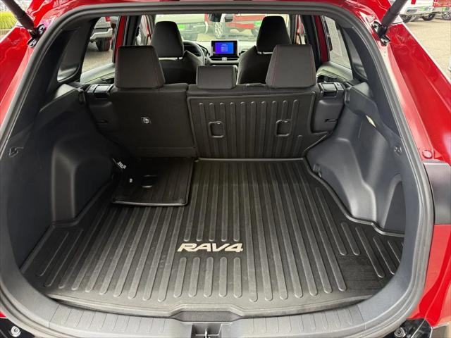 2025 Toyota RAV4 Plug-In Hybrid SE
