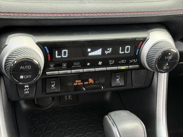 2025 Toyota RAV4 Plug-In Hybrid SE