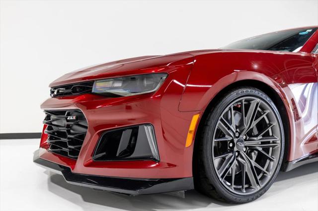 2021 Chevrolet Camaro RWD Coupe ZL1