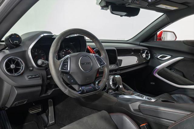 2021 Chevrolet Camaro RWD Coupe ZL1
