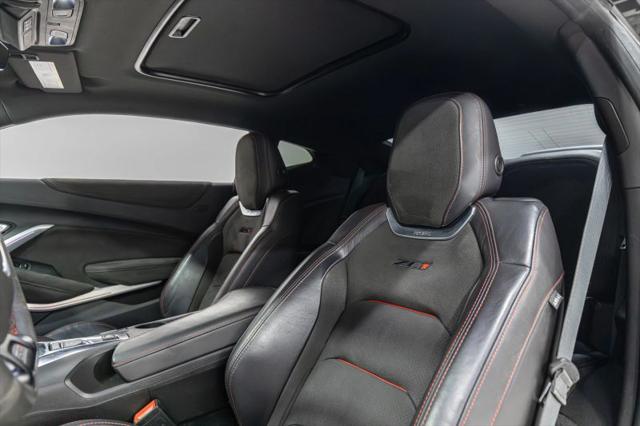 2021 Chevrolet Camaro RWD Coupe ZL1