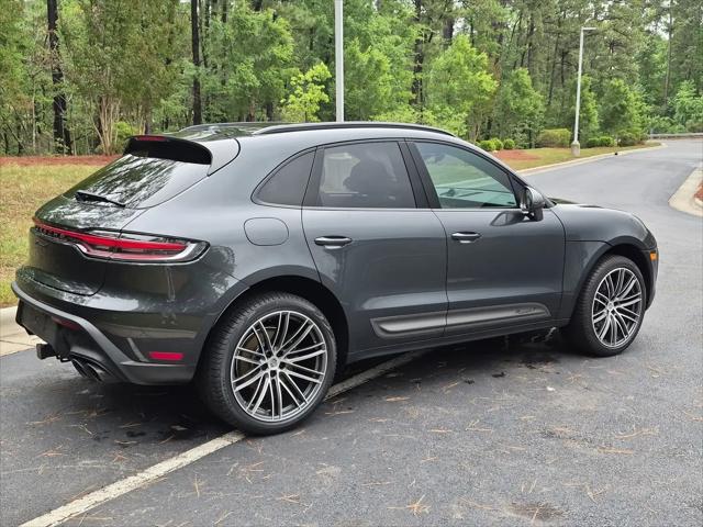 2025 Porsche Macan T