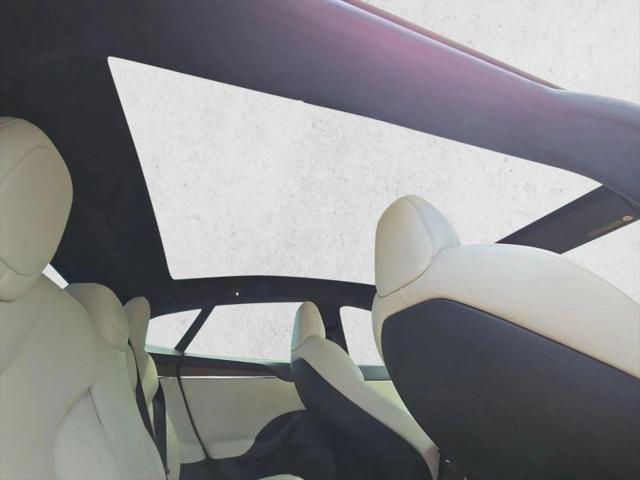 2022 Tesla Model S Dual Motor All-Wheel Drive