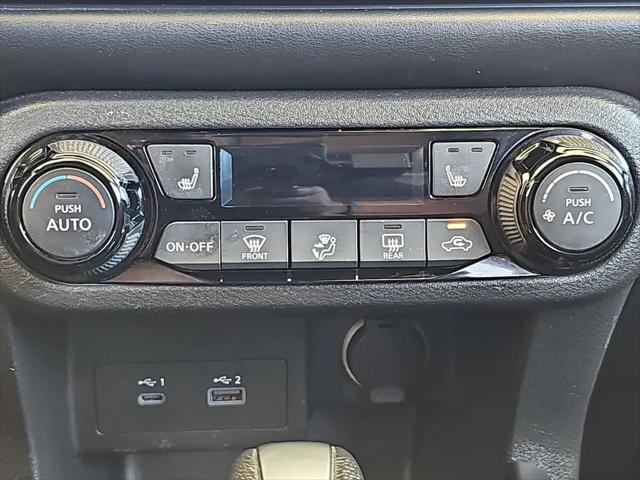 2021 Nissan Kicks SR Xtronic CVT