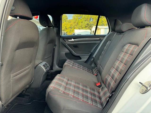 2017 Volkswagen Golf GTI Sport 4-Door