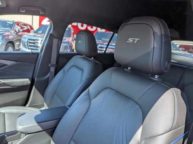 2024 Buick NV Sport Touring FWD