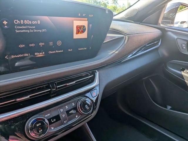 2024 Buick NV Sport Touring FWD