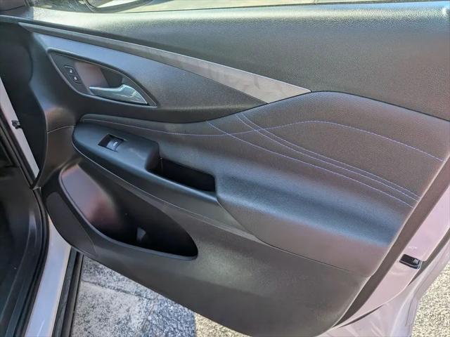 2024 Buick NV Sport Touring FWD