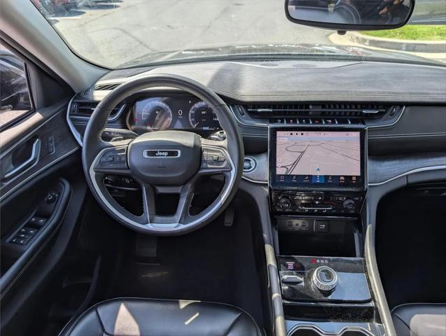 2023 Jeep Grand Cherokee L Limited 4x4