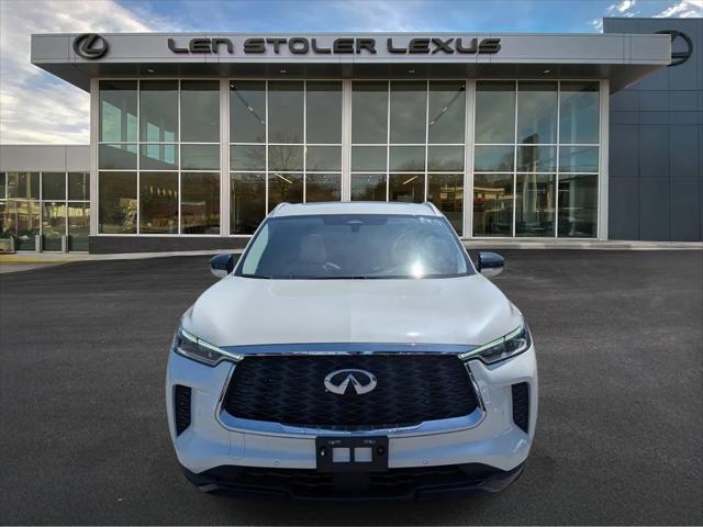 2023 INFINITI QX60 LUXE AWD