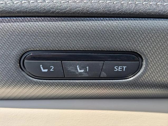 2023 INFINITI QX60 LUXE AWD