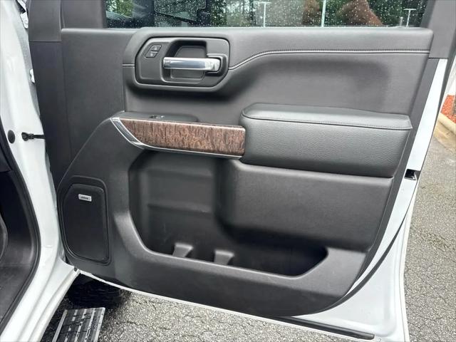 2023 GMC Sierra 2500HD 4WD Crew Cab Standard Bed Denali
