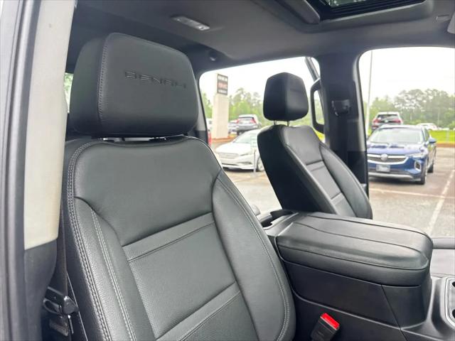 2023 GMC Sierra 2500HD 4WD Crew Cab Standard Bed Denali