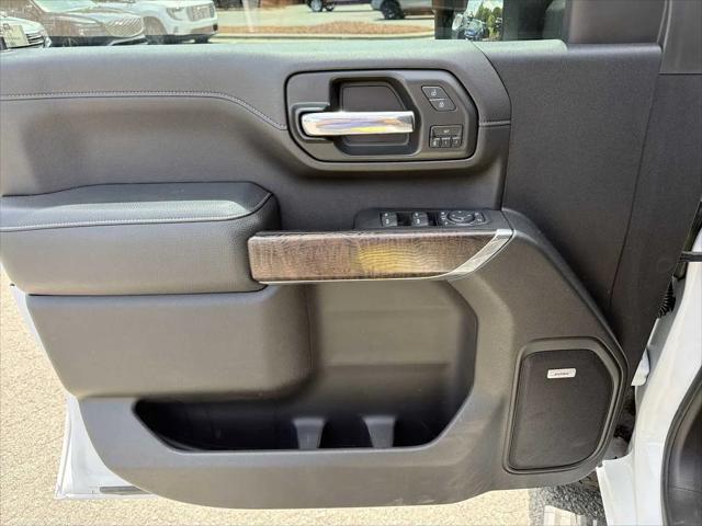 2023 GMC Sierra 2500HD 4WD Crew Cab Standard Bed Denali