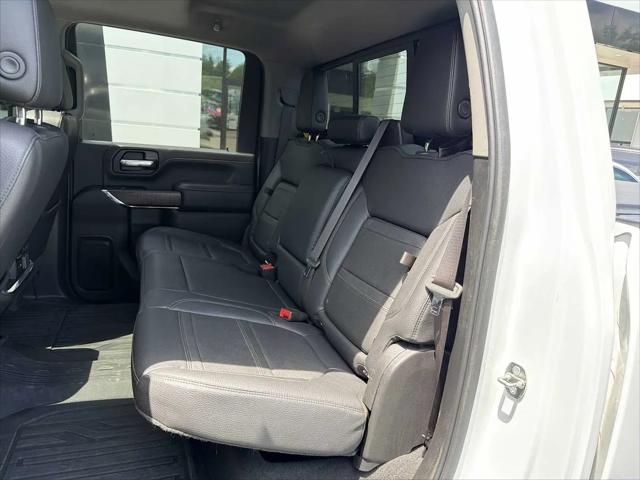 2023 GMC Sierra 2500HD 4WD Crew Cab Standard Bed Denali