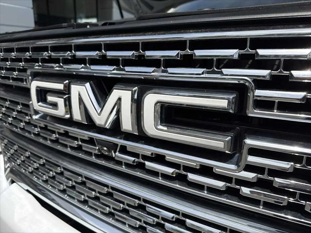 2023 GMC Sierra 2500HD 4WD Crew Cab Standard Bed Denali