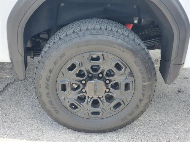 2026 GMC Sierra 3500HD Crew Cab, Long Bed, Denali Ultimate, 4WD