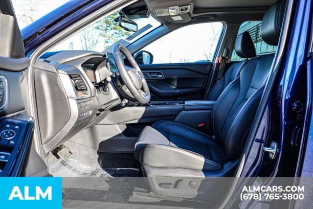 2025 Nissan Rogue Platinum FWD