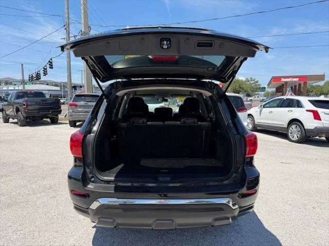 2017 Nissan Pathfinder S