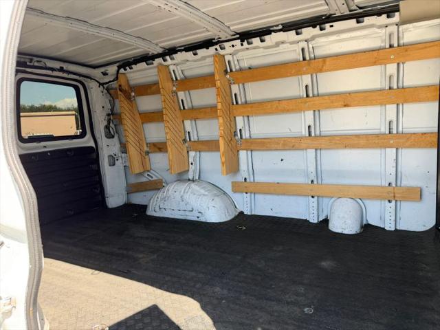 2020 GMC Savana Cargo RWD 2500 Regular Wheelbase Work Van