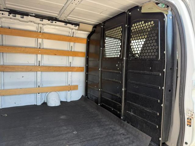 2020 GMC Savana Cargo RWD 2500 Regular Wheelbase Work Van