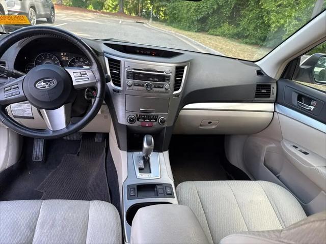 2010 Subaru Outback 2.5i Premium