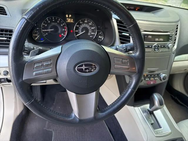 2010 Subaru Outback 2.5i Premium