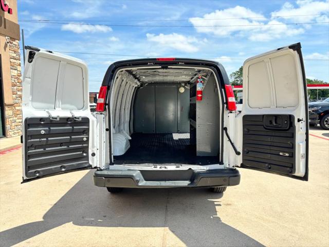 2020 Chevrolet Express Cargo Van RWD 3500 Extended Wheelbase WT