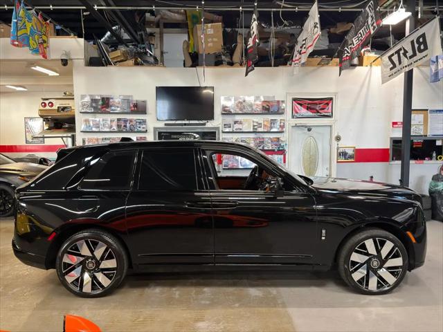 2025 Rolls-Royce Cullinan Standard