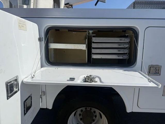2012 Ford F-450 Base
