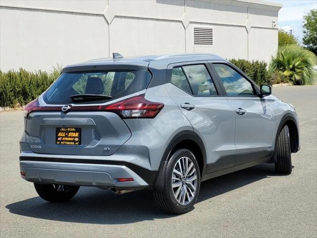 2023 Nissan Kicks SV Xtronic CVT