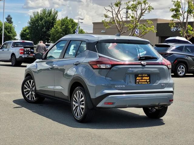 2023 Nissan Kicks SV Xtronic CVT