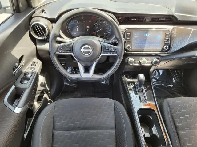 2023 Nissan Kicks SV Xtronic CVT