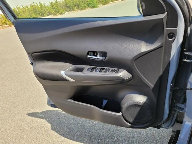 2023 Nissan Kicks SV Xtronic CVT