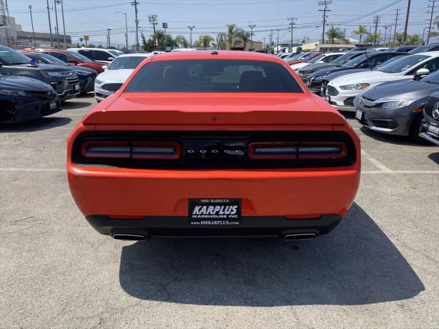 2020 Dodge Challenger SXT