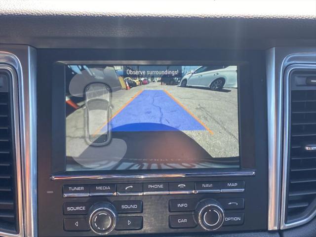 2015 Porsche Macan S