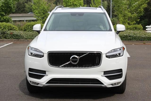 2016 Volvo XC90 T6 Momentum
