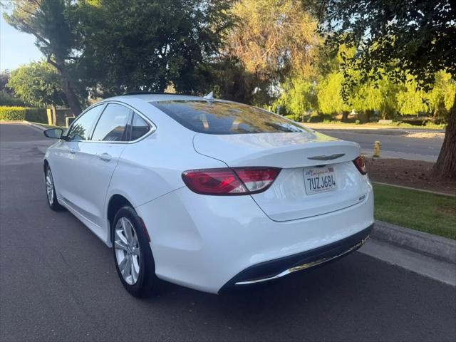 2016 Chrysler 200 Limited