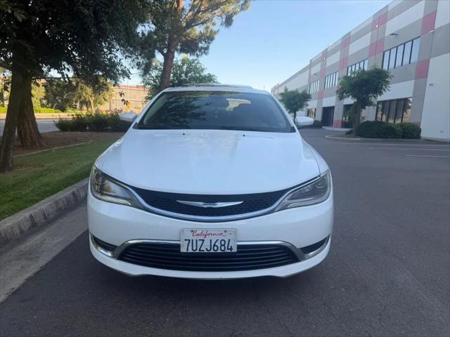 2016 Chrysler 200 Limited