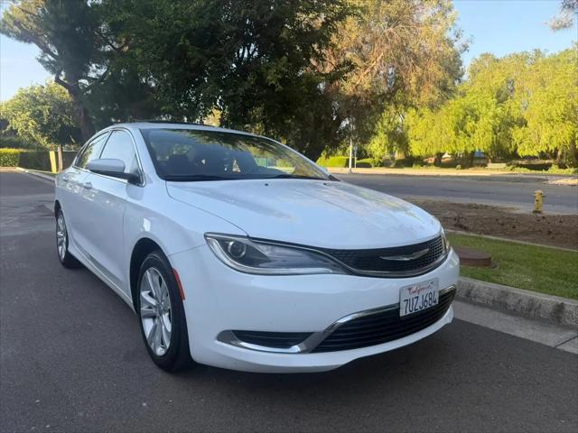 2016 Chrysler 200 Limited