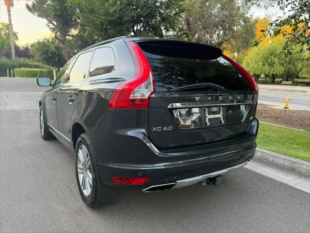 2016 Volvo XC60 T6 Drive-E Platinum