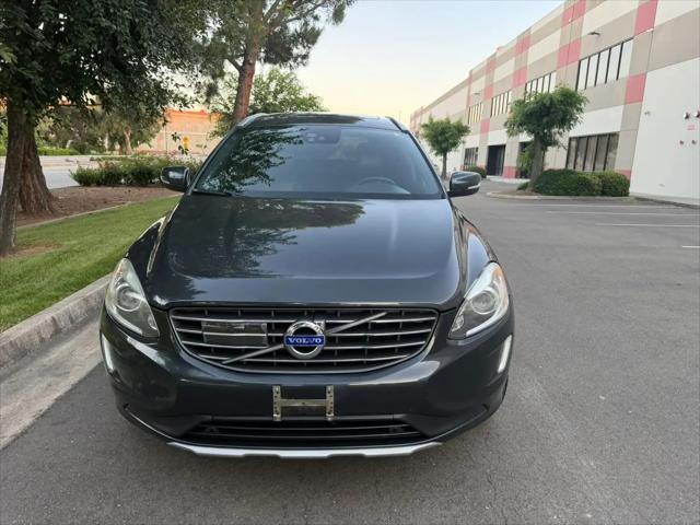 2016 Volvo XC60 T6 Drive-E Platinum