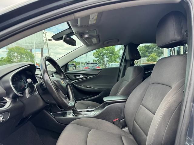 2021 Chevrolet Malibu FWD RS