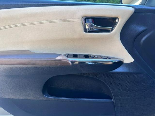 2014 Toyota Avalon XLE