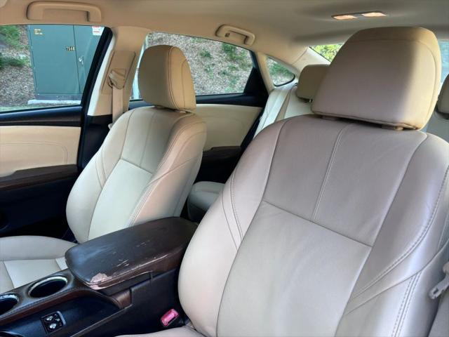 2014 Toyota Avalon XLE